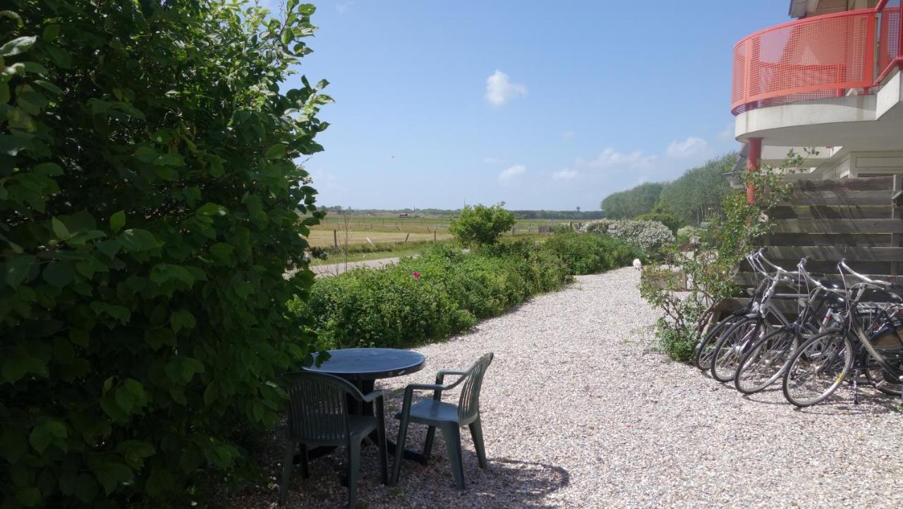Duinzicht, Amelander Paradijs, Zonnig 6 Persoons Appartement Met Groot Terras Op De Begane Grond, Vrij Uitzicht, Upgrade 2024 Buren  Bagian luar foto
