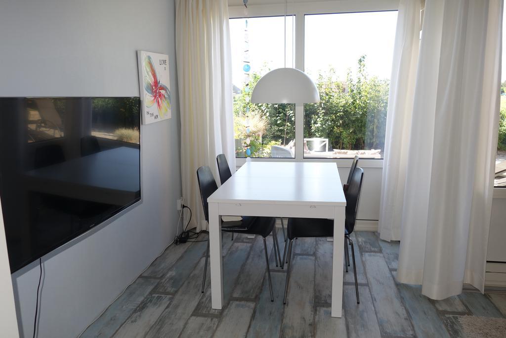 Duinzicht, Amelander Paradijs, Zonnig 6 Persoons Appartement Met Groot Terras Op De Begane Grond, Vrij Uitzicht, Upgrade 2024 Buren  Bagian luar foto