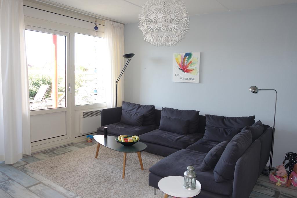 Duinzicht, Amelander Paradijs, Zonnig 6 Persoons Appartement Met Groot Terras Op De Begane Grond, Vrij Uitzicht, Upgrade 2024 Buren  Bagian luar foto